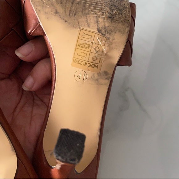 woven strap sandal - Picture 7 of 9